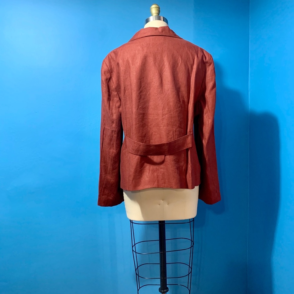 Jacket. - Picture 2 of 8